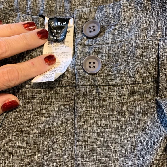 Brand new Women’s large SHEIN dress pants with front pleats. New belt included - Picture 6 of 10